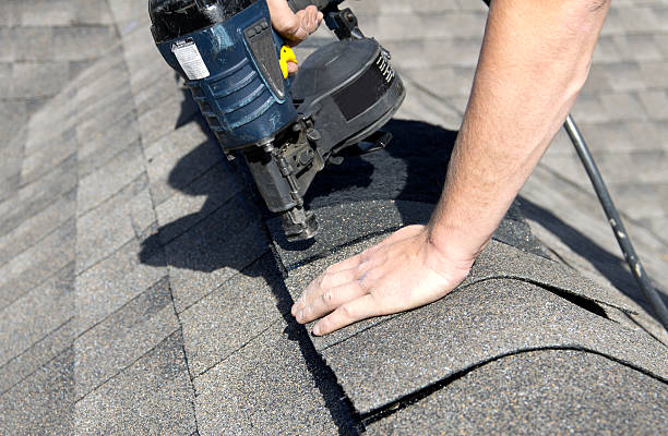 Asphalt Shingles Roofing in Dysart, IA